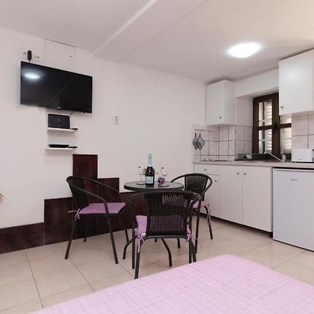 Central Apartment Rose In Hearth Of Split Eksteriør bilde
